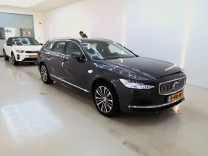 Volvo V90 T6 Core 2022