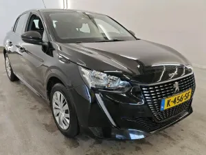 Peugeot 208 1.2i Active 2021
