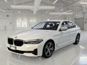 BMW 5 Series 518d Business 2022