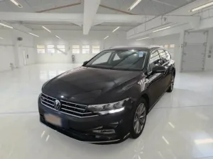 Volkswagen Passat Variant 2.0 TDI Business 2023