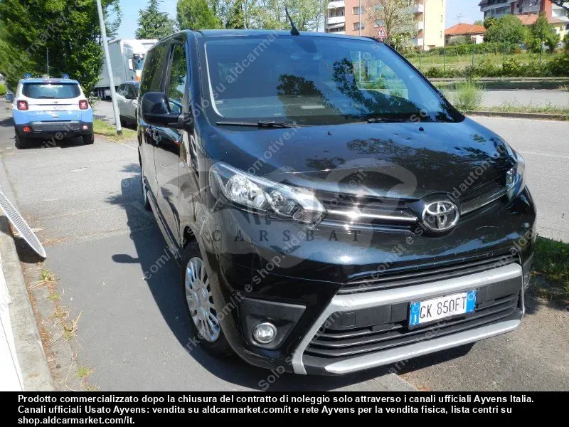 Toyota ProAce 2.0D Lounge 2022