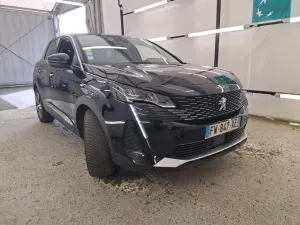 Peugeot 3008 1.5 HDI Allure 2021