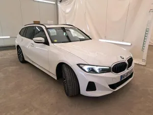 BMW 3 Series Touring 318d 2024