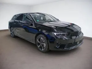 Opel Astra 2025