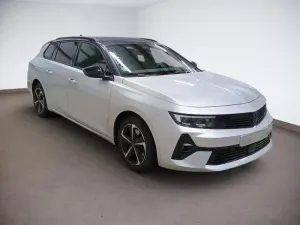 Opel Astra 2025