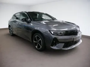 Opel Astra 2025