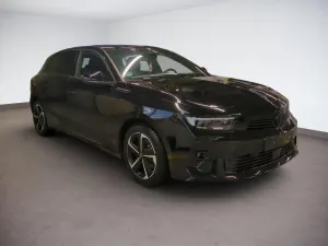 Opel Astra 2025