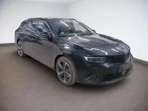 Opel Astra 2025