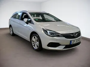 Opel Astra 2021
