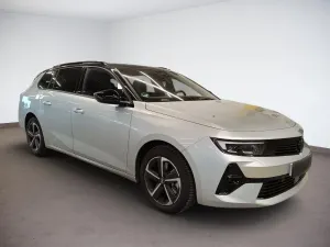 Opel Astra 2025