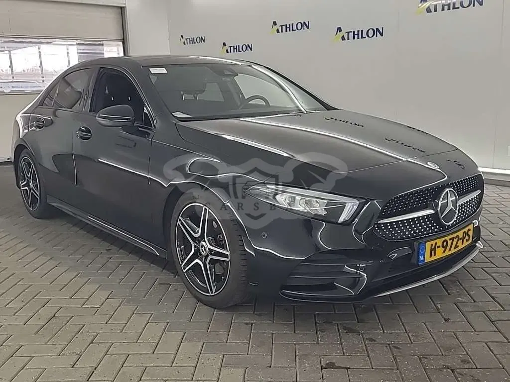 Mercedes-Benz A 180d Business Solution AMG 2020