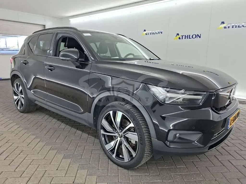 Volvo XC40 P8 R-Design 2021