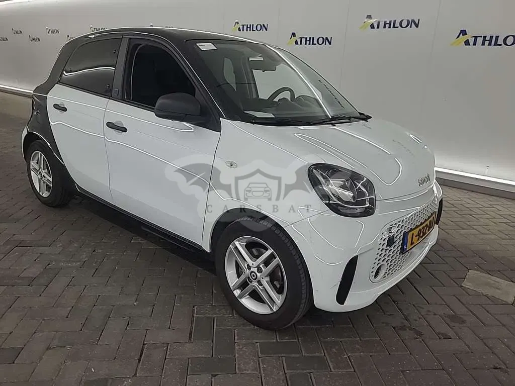 Smart Forfour Essential 2021