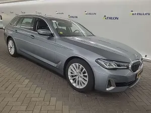 BMW 5 Series Touring 530d Business 2022