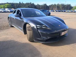 Porsche Taycan 93 kWh 2023