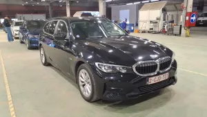 BMW 3 Series Touring 320e 2022