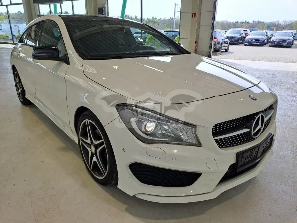 Mercedes-Benz CLA 200 2016
