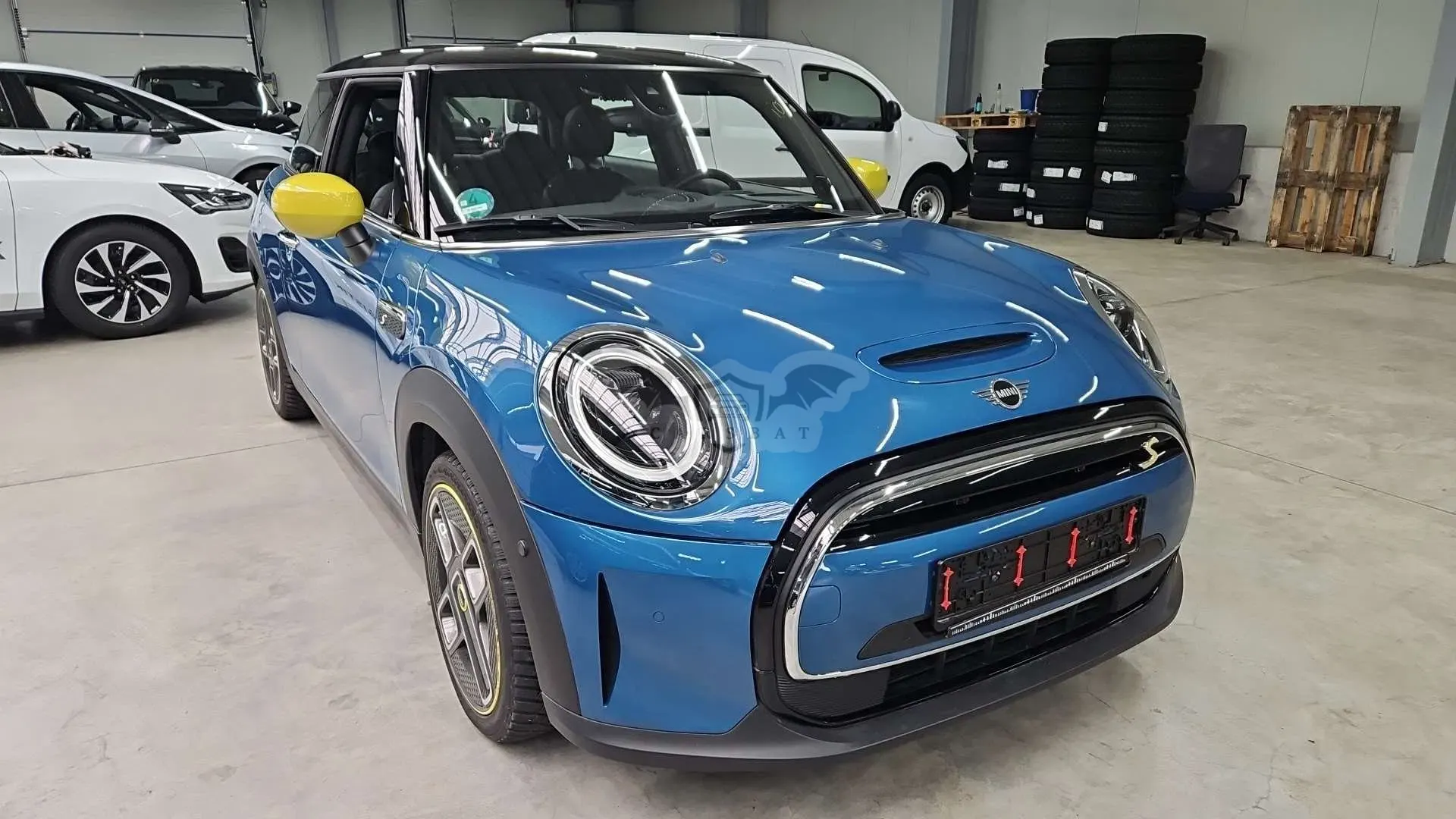 Mini Electric Cooper Yours 2023