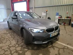 BMW 3 Series 318d Business 2021
