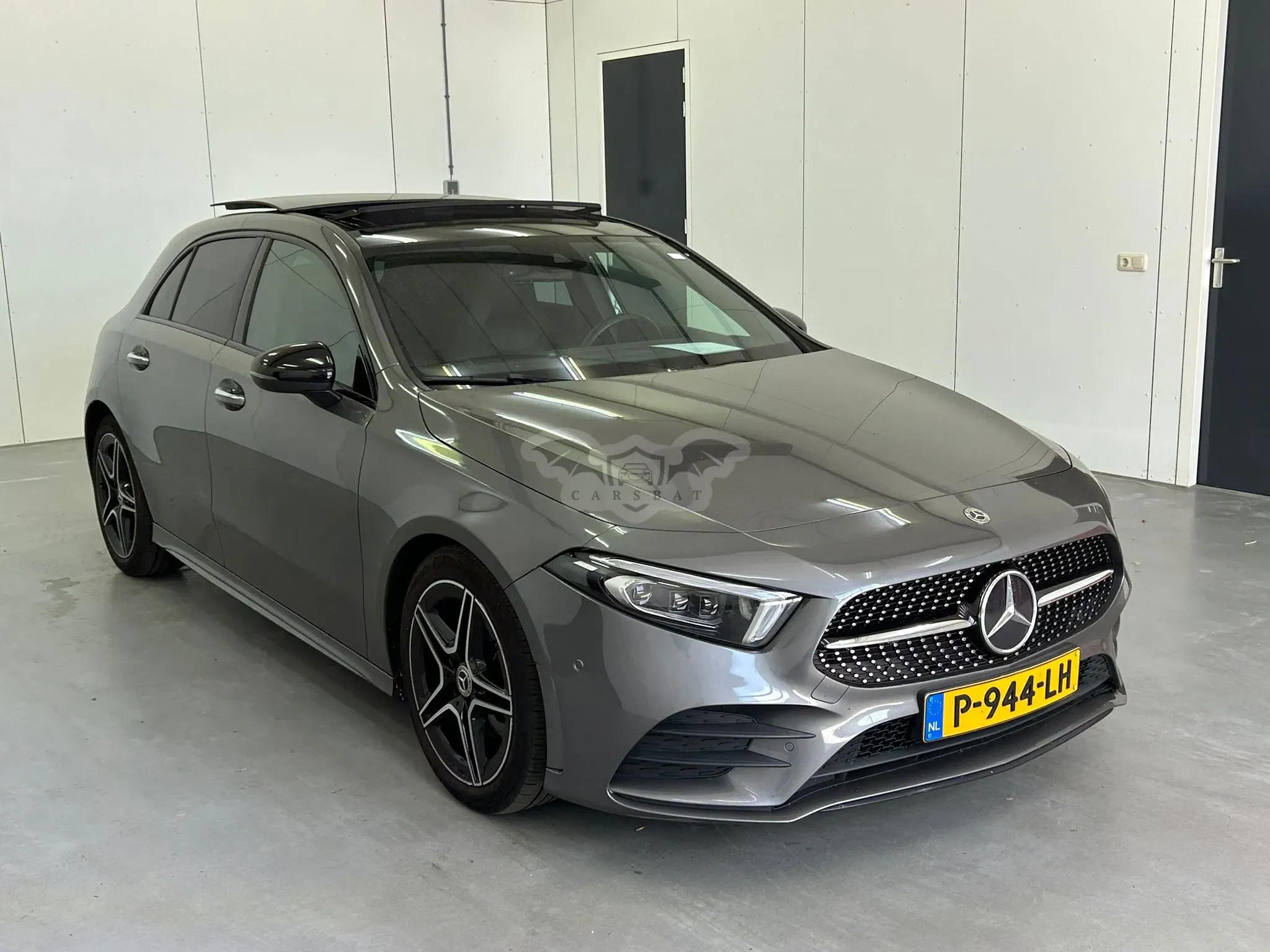 Mercedes-Benz A 180d Business Solution AMG 2022