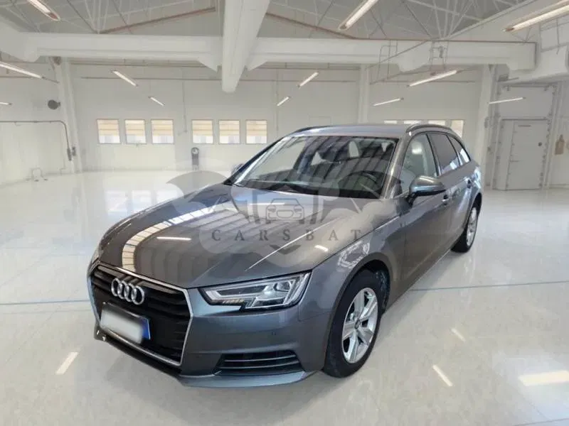 Audi A4 Avant 30 TDI Business 2019