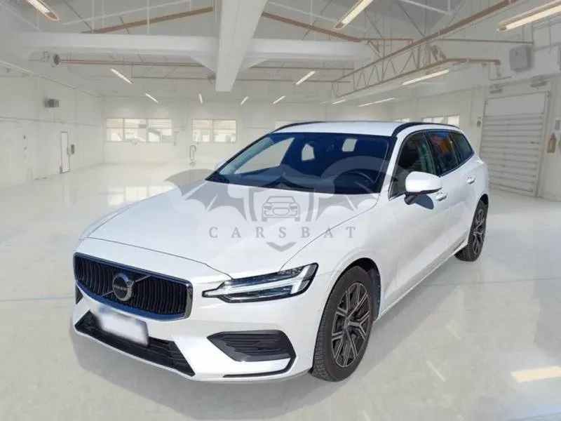 Volvo V60 B4 2024
