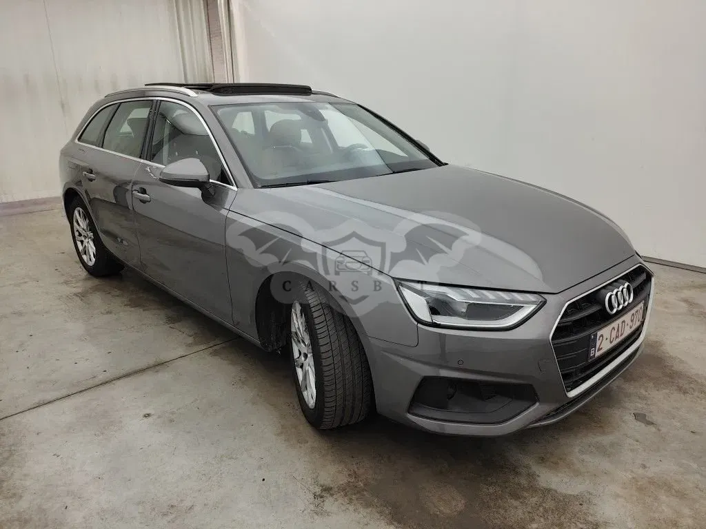 Audi A4 Avant 30 TDI Attraction 2022