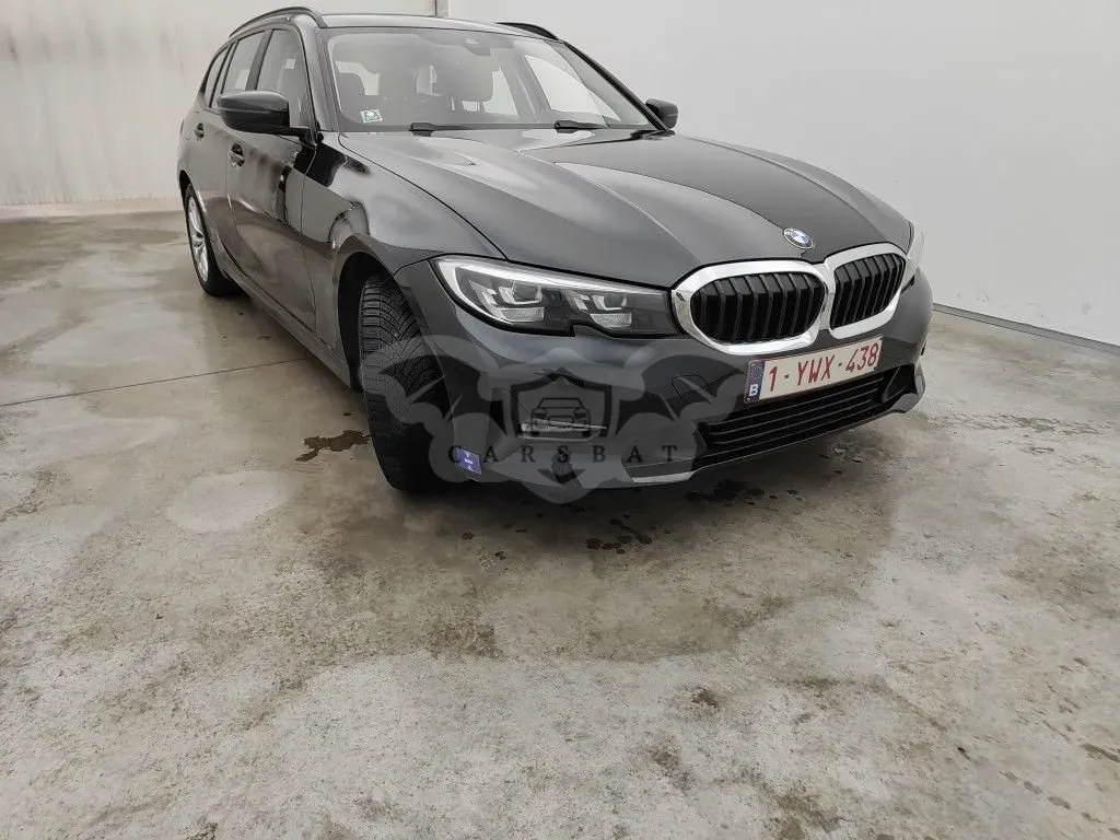 BMW 3 Series Touring 318d Lounge 2021