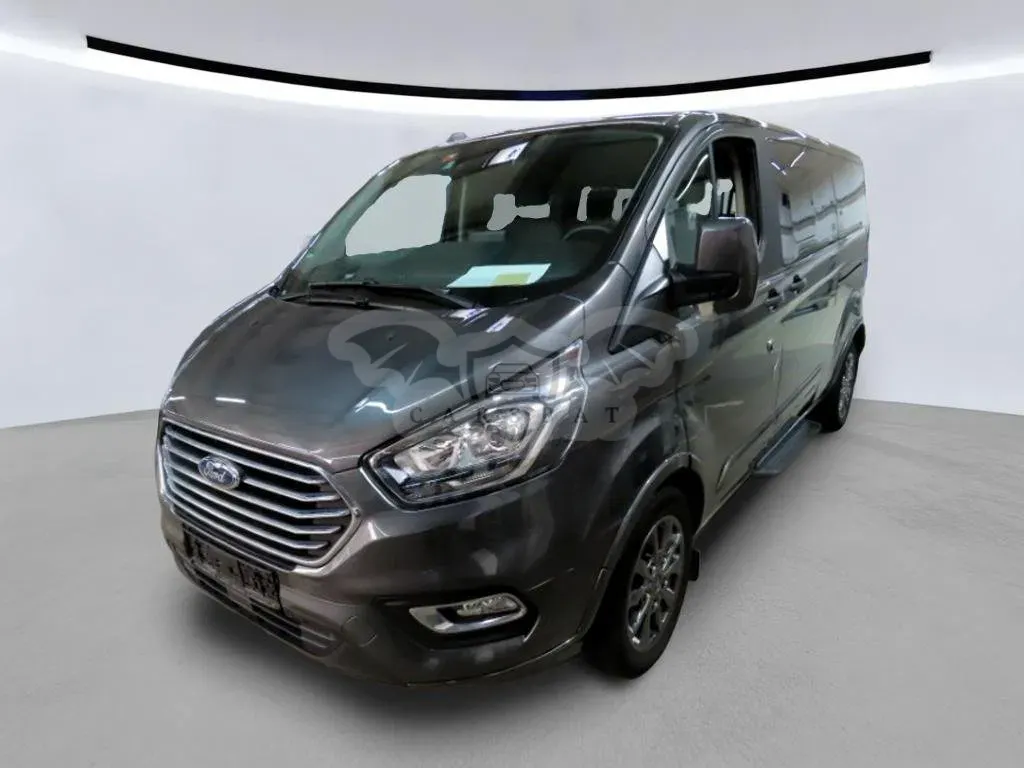 Ford Tourneo Custom L2H1 2023
