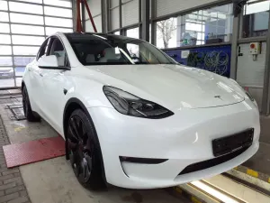 Tesla Model Y Performance 2023