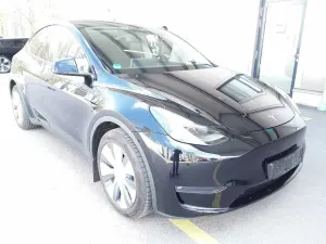 Tesla Model Y Long Range 2023