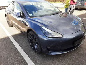 Tesla Model 3 Long Range 2021