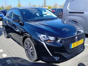 Peugeot 208 1.2i Allure Pack 2022
