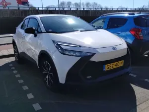 Toyota C-HR 1.8 Dynamic 2024