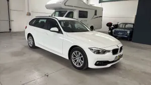 BMW 3 Series Touring 318d Business Advantage 2017