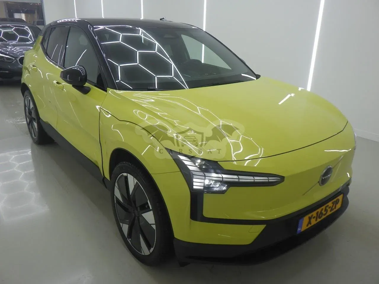Volvo EX30 Extended Range Plus 2024