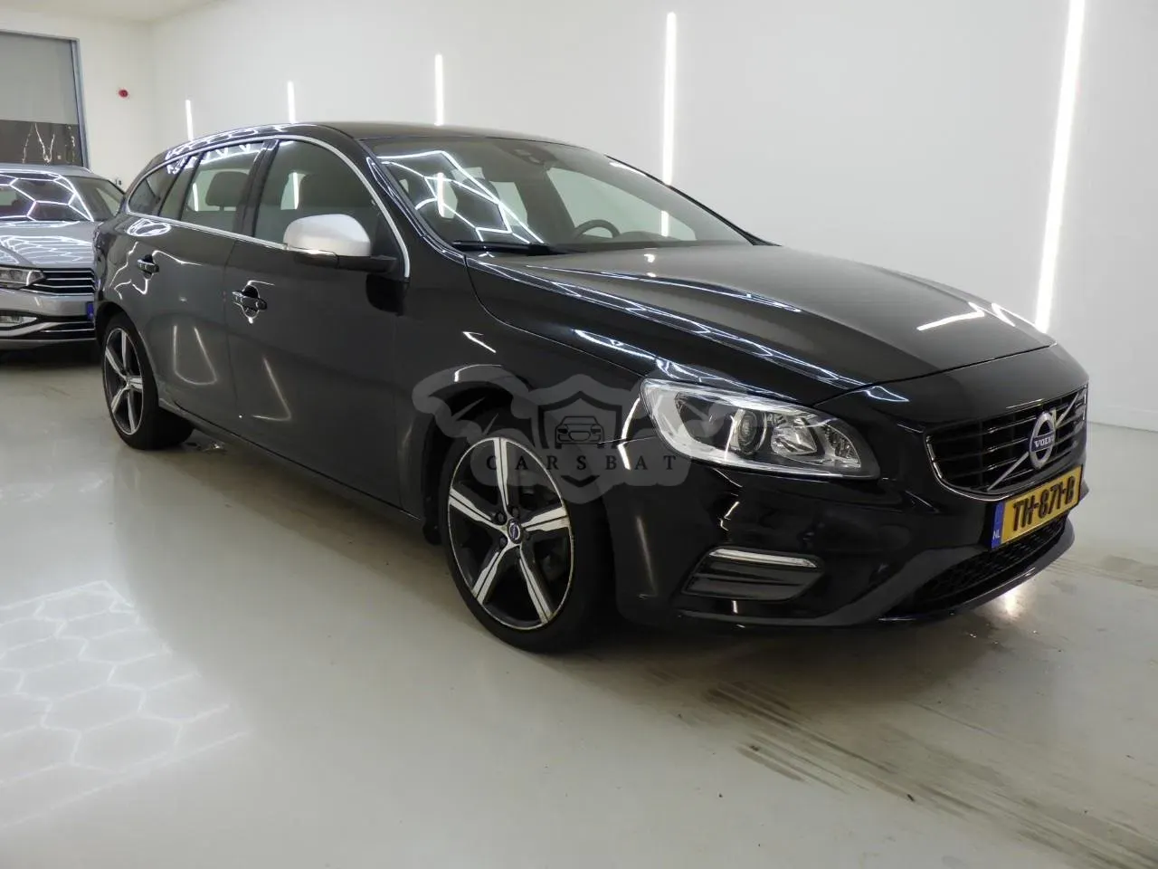 Volvo V60 T4 R-Design 2018