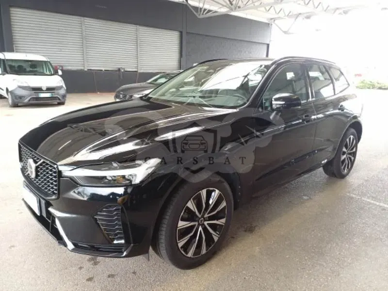Volvo XC60 B4 Plus Dark 2023