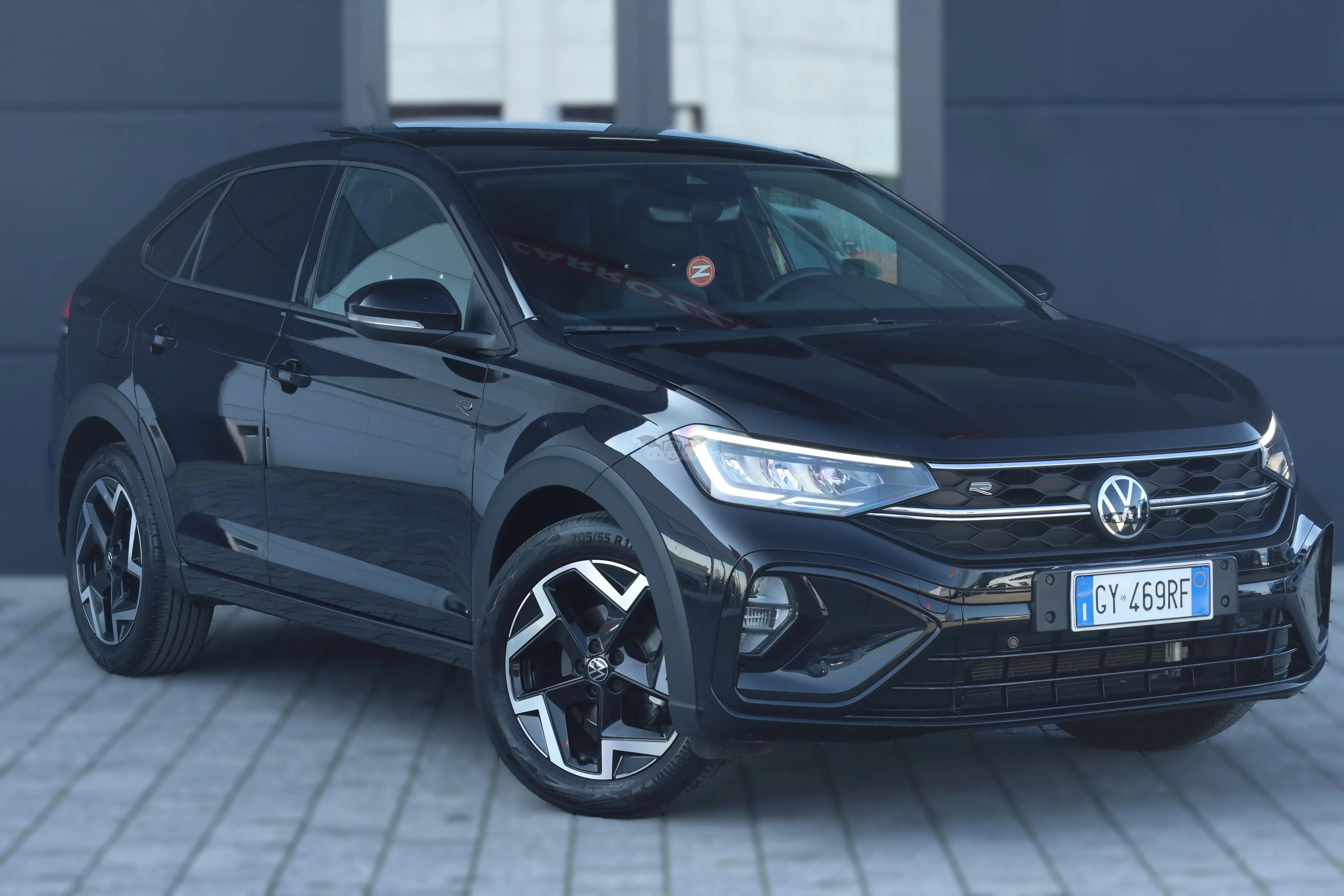 Volkswagen Taigo 1.0 TSI R-line 2025