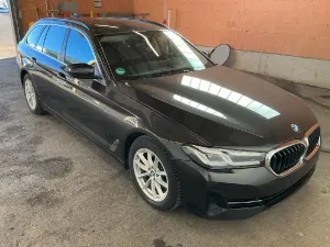 BMW 5 Series Touring 520 2022