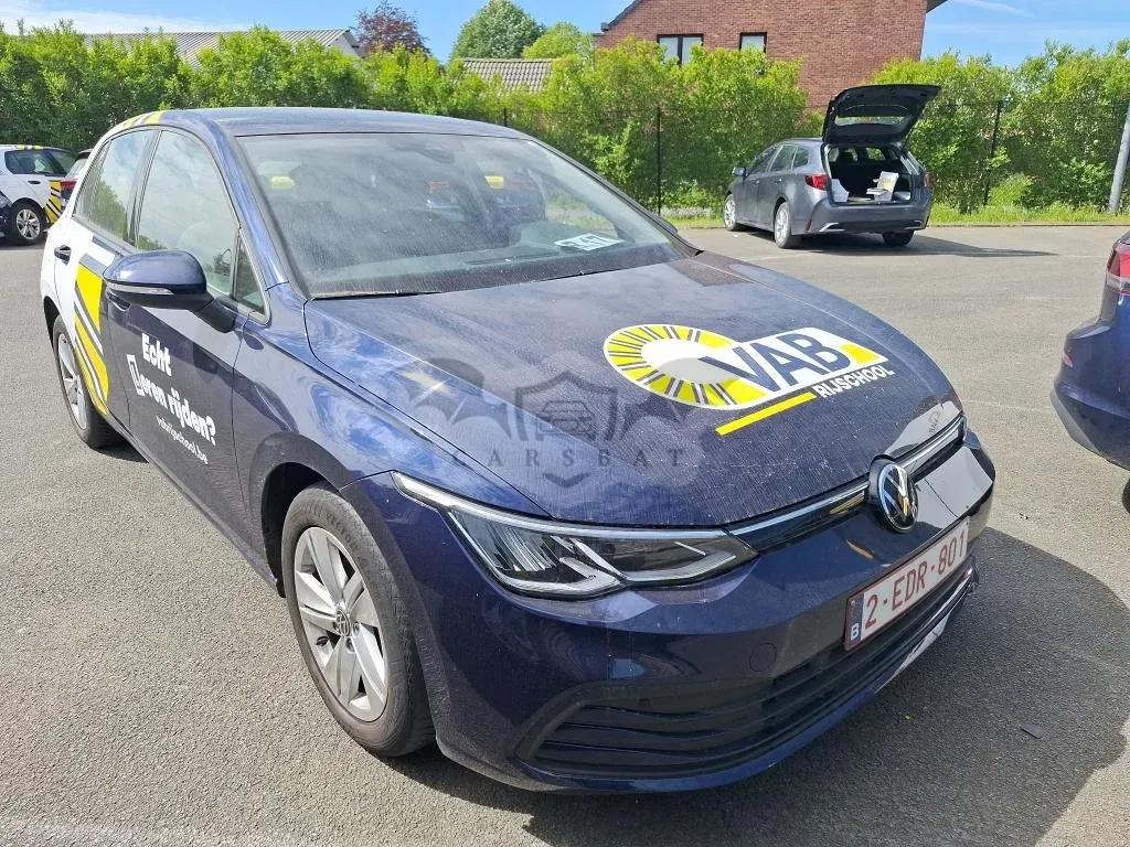Volkswagen Golf 1.0 TSI Life Business 2023
