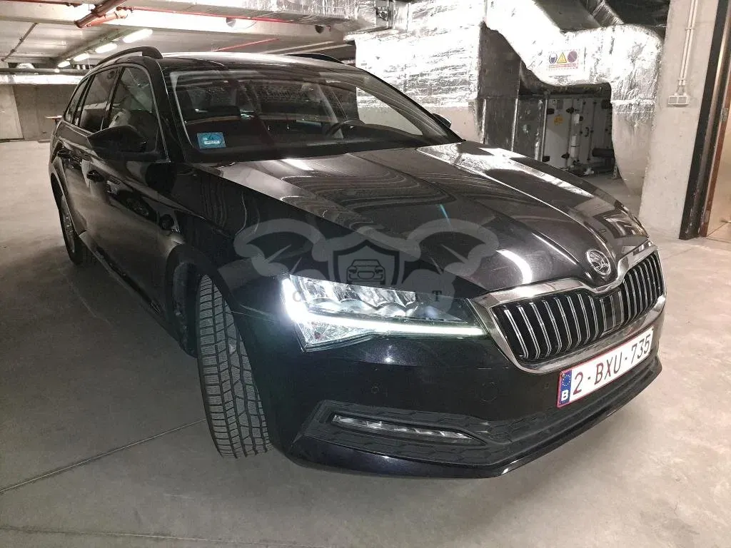 Skoda Superb Combi 2.0 TDI Ambition 2022