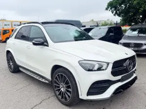 Mercedes-Benz GLE 300d AMG Line 2020