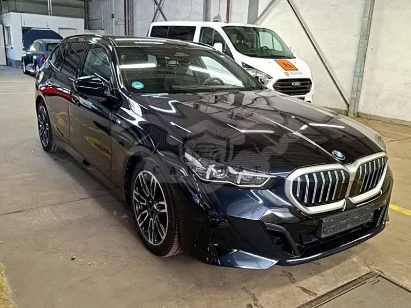 BMW 5 Series Touring 520 M Sport 2024