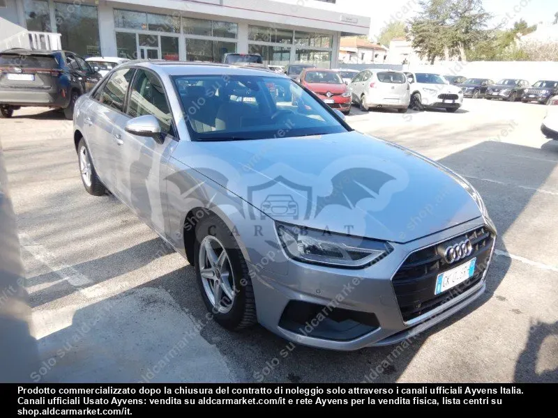 Audi A4 30 TDI Business 2022