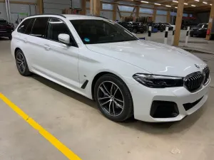 BMW 5 Series Touring 520 M Sport 2022