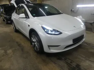 Tesla Model Y Long Range 2023