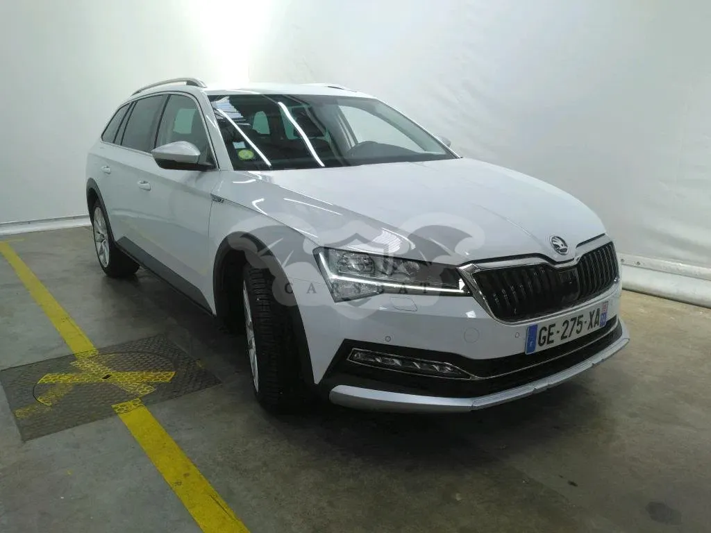 Skoda Superb Combi 2.0 TDI Scout 2022