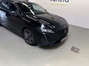Peugeot 308 1.2i Active Pack 2023