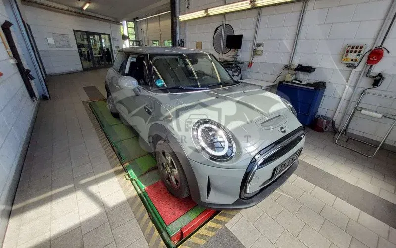 Mini 3 Doors Cooper Essential Trim 2022